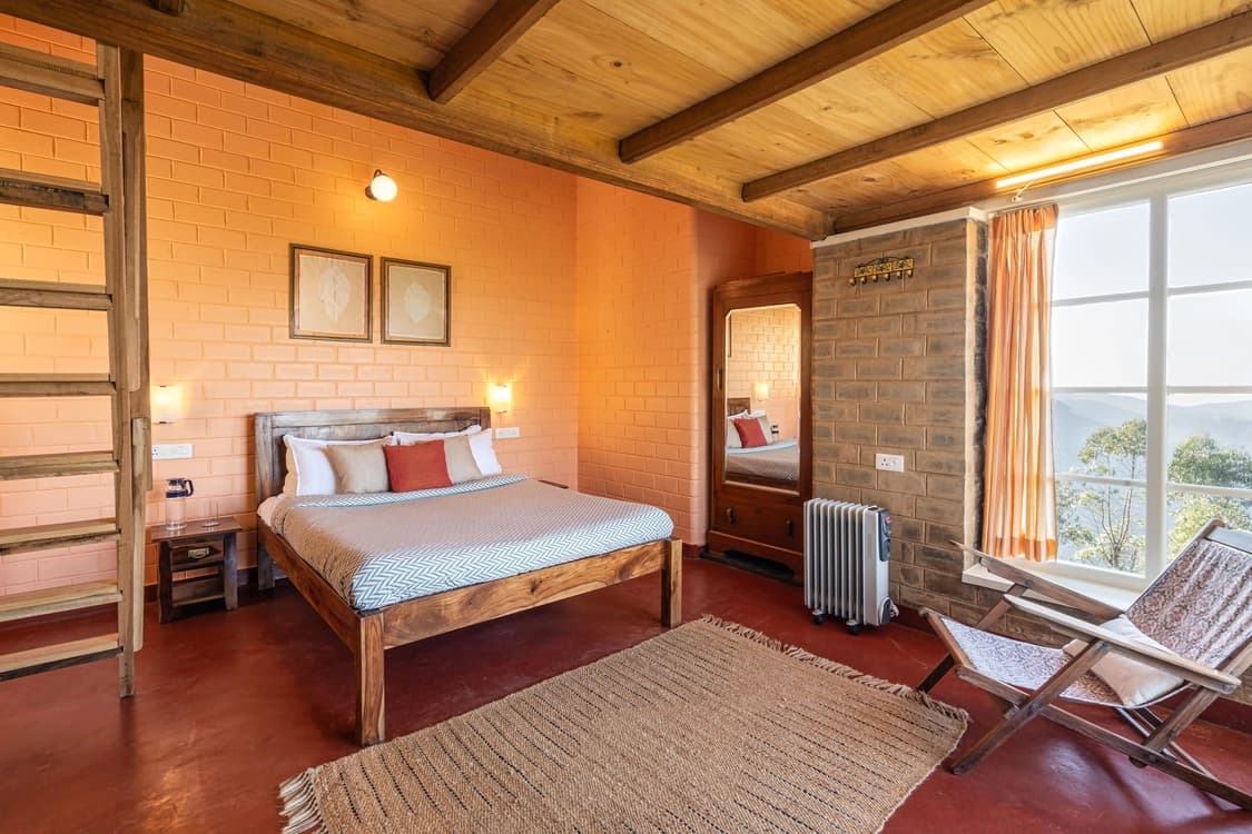 Upper Bedroom