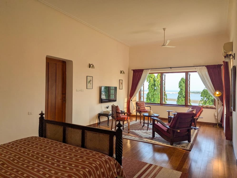 Thomas Parry Suite
