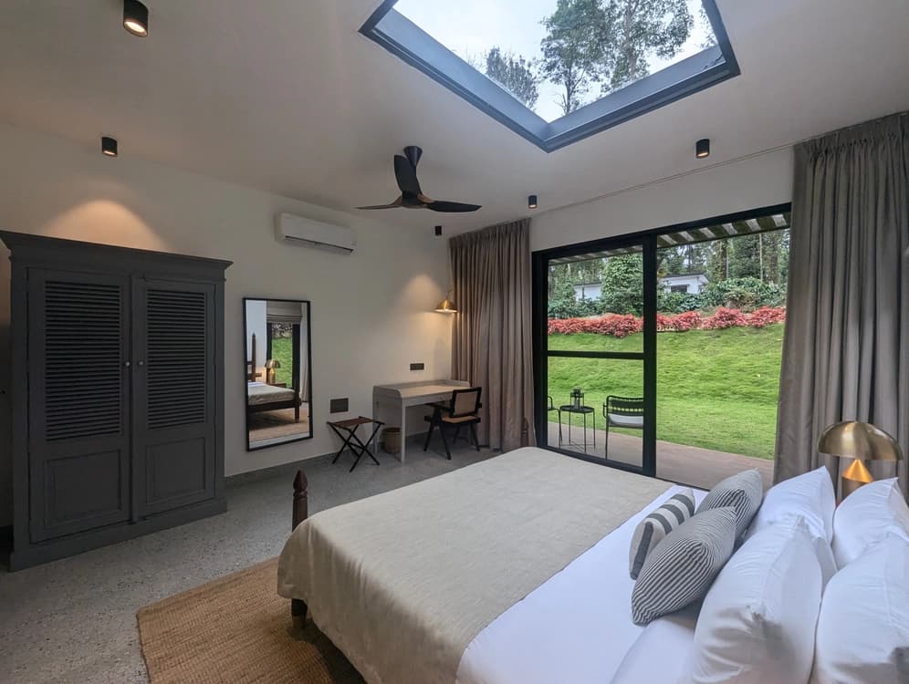 Garden-Facing Left-Hand Room