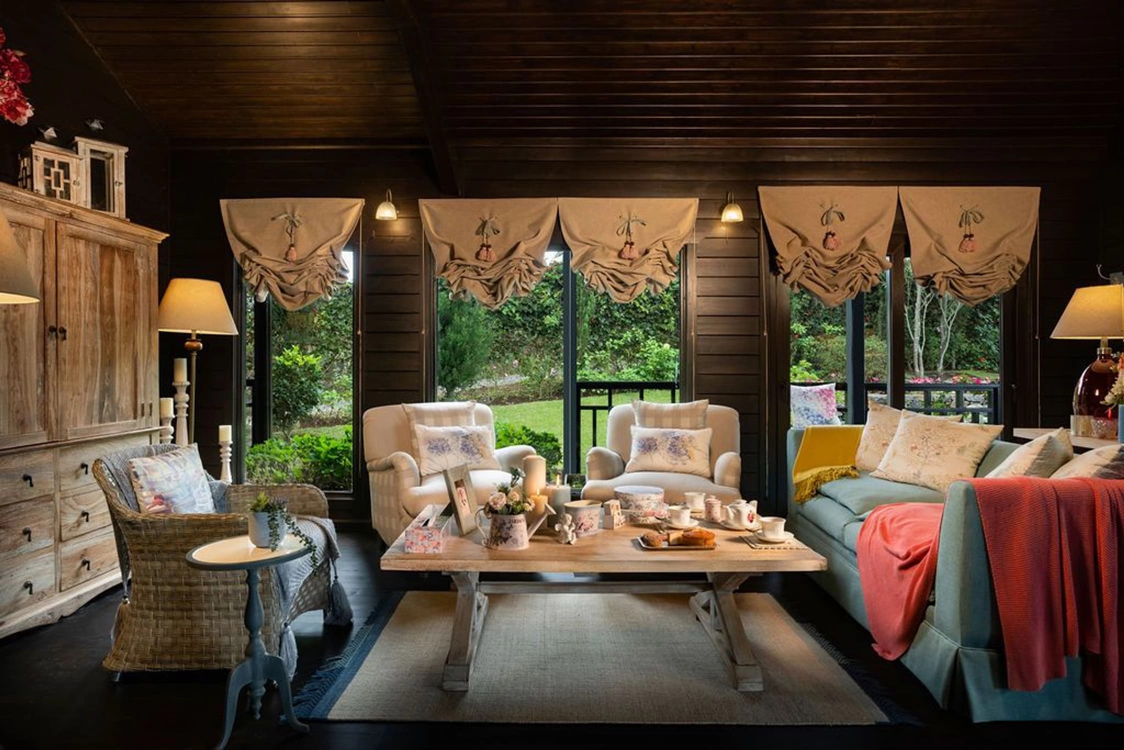 xl_06 Living Area - 1