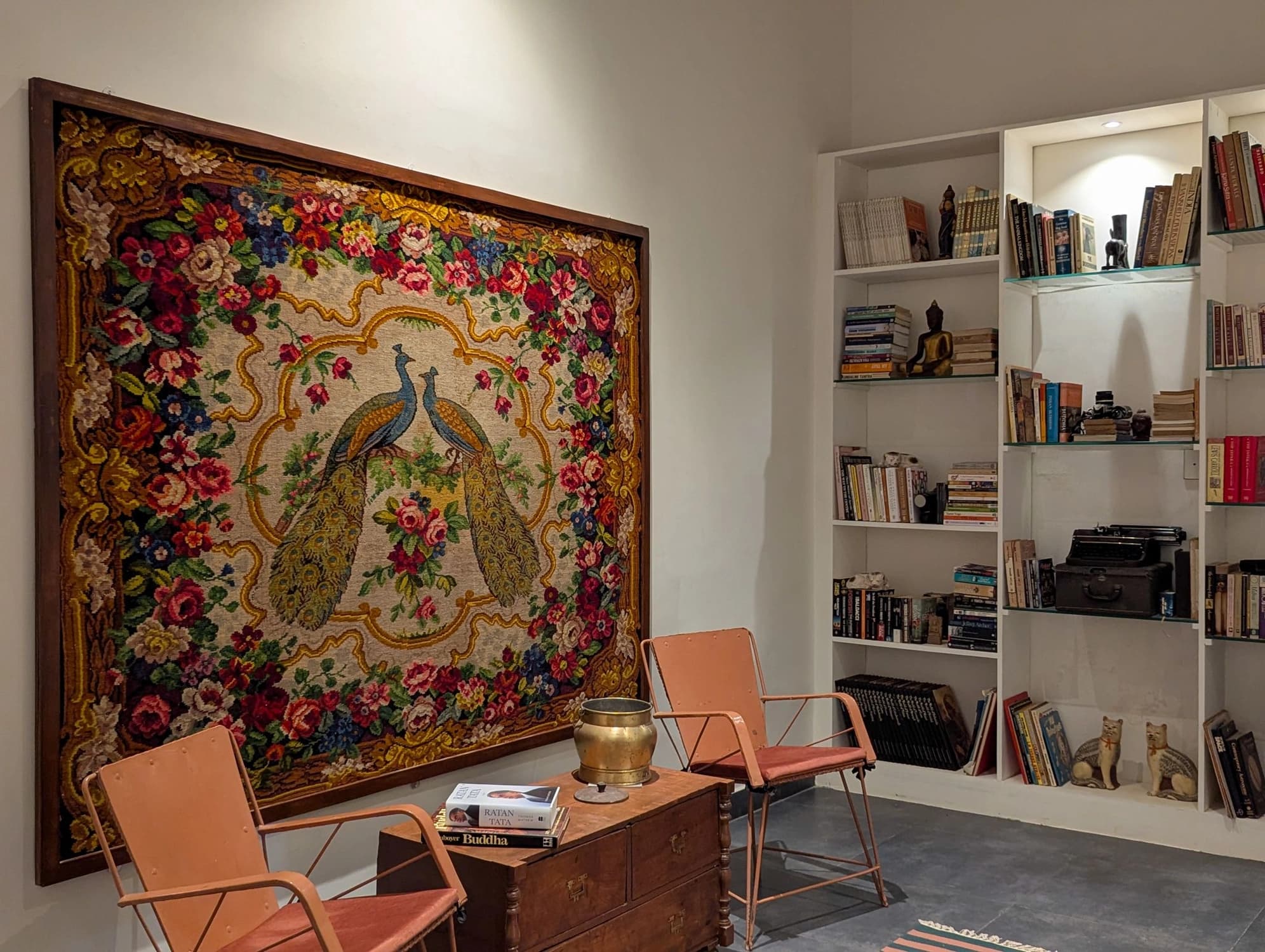 xl_Library- The library houses a collection of old published books covering a range of topics from philosophy and poetry to fiction (1)